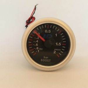 Turbónyomásmérő műszer – 52 mm, fehér számlappal, 2 bar